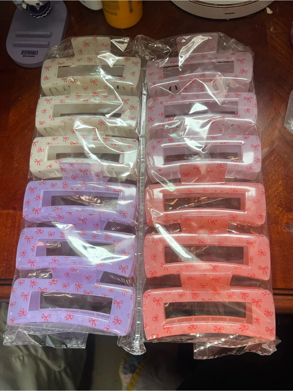 Set of 12 Clips